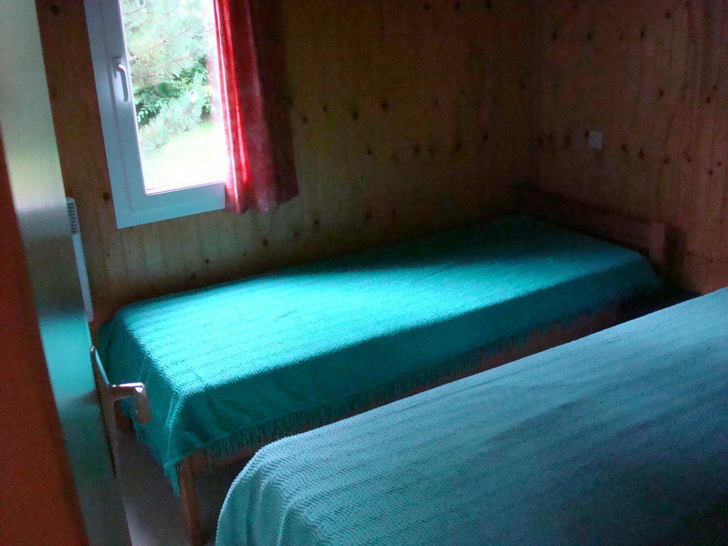 Village-Chalets Le Ru Du Pre Deux Rivieres Номер фото