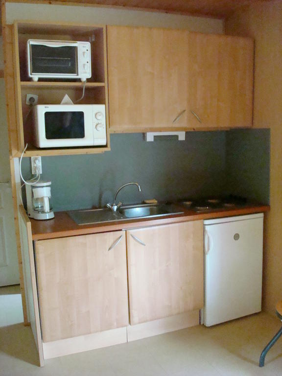 Village-Chalets Le Ru Du Pre Deux Rivieres Номер фото